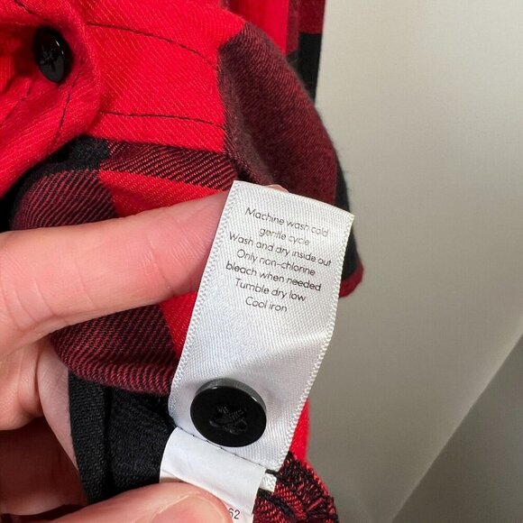 Athleta Heat Gen Flannel 2.0 Shirt Size Medium Canyon Red Black Buffalo Check - Picture 10 of 11